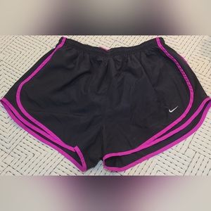 Nike Dri-fit running shorts -XL